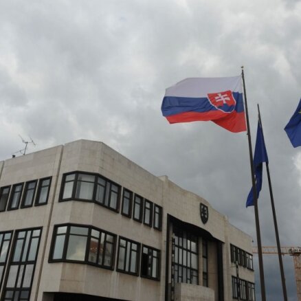 EP vēlēšanas: Slovākijā pie urnām dosies vien 15% vēlētāju, liecina provizoriskās aptaujas