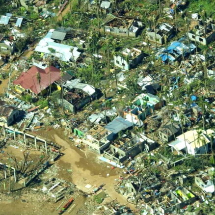 Foto: Filipīnas pēc nāvējošā supertaifūna 'Rai' plosīšanās