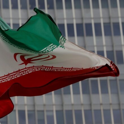 Irāna, pārkāpjot kodollīgumu, sākusi iegūt tīru urānu
