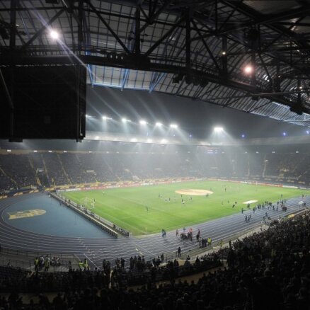 Возобновление чемпионата Украины по футболу отложено