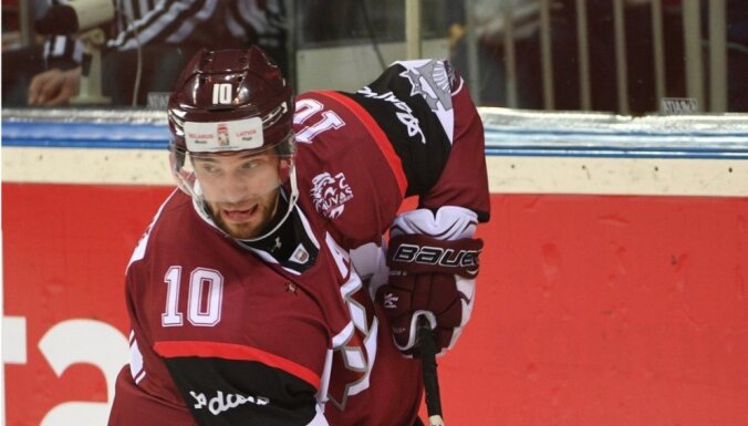 Дарзиньш подписал новый контракт с рижским "Динамо" и готовится вернуться на лед