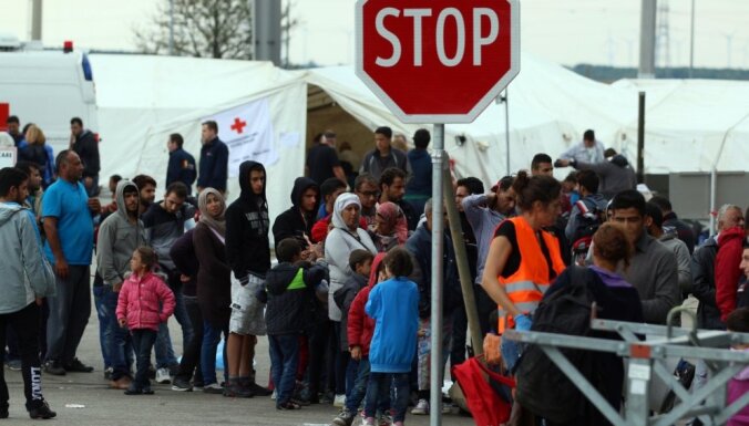 Eksperti: Ziņojumā par iespējamām sekām bēgļu neuzņemšanas gadījumā iezīmēts tikai sliktākais scenārijs