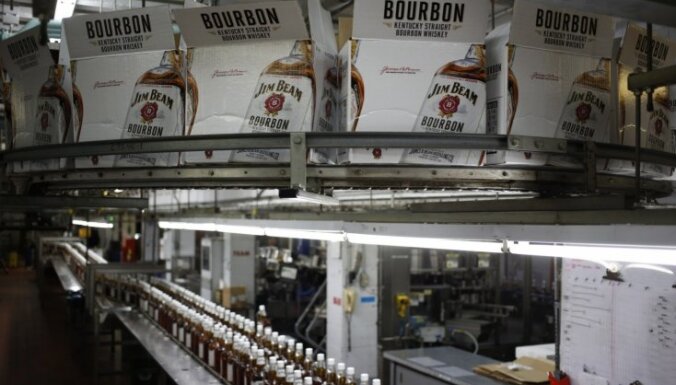 Strādnieki pieteikuši streiku divās 'Jim Beam' ražotnēs Kentuki