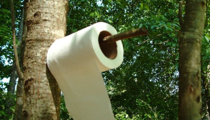 Rīgas dome bērnudārziem uzdod atskaitīties par tualetes papīra patēriņu; vadītāji sašutuši