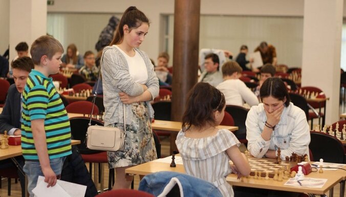 Vai ir vērts spēlēt šahu?
