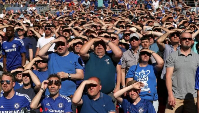 'Chelsea' draud sods no UEFA par līdzjutēju rasisma izpausmēm