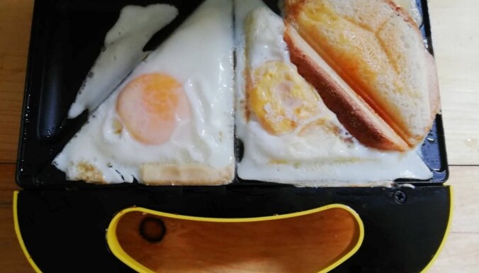 'Tasty' testē: kā izcept olas karstmaižu tosterī