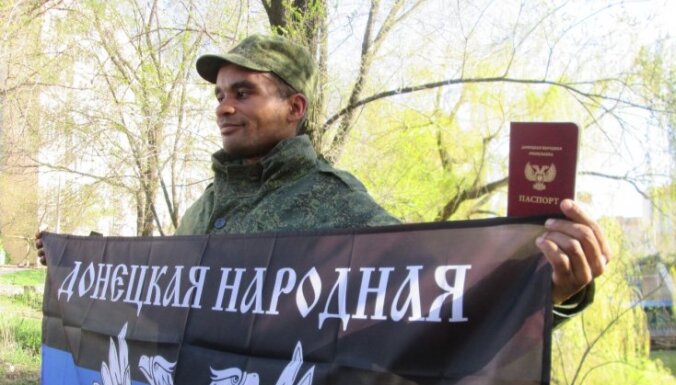 Нацбол Бенес Айо заочно приговорен к двум годам тюрьмы за призывы к ликвидации независимости Латвии