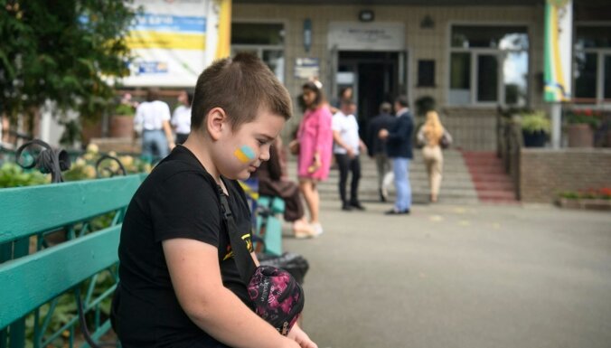 Украина дети Буча школа день знаний