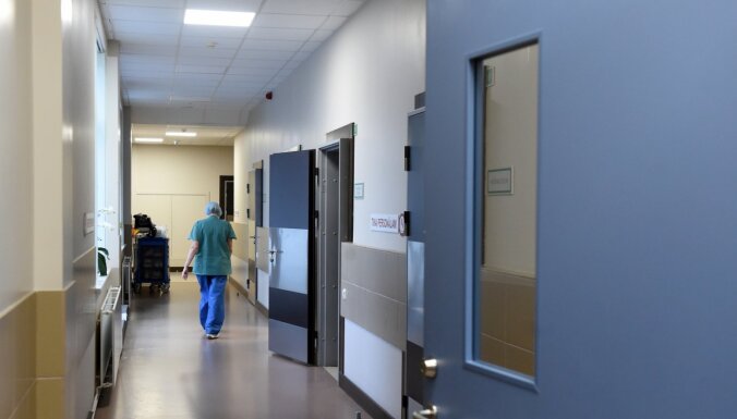 Latvijas slimnīcās ārstējas 762 Covid-19 pacienti