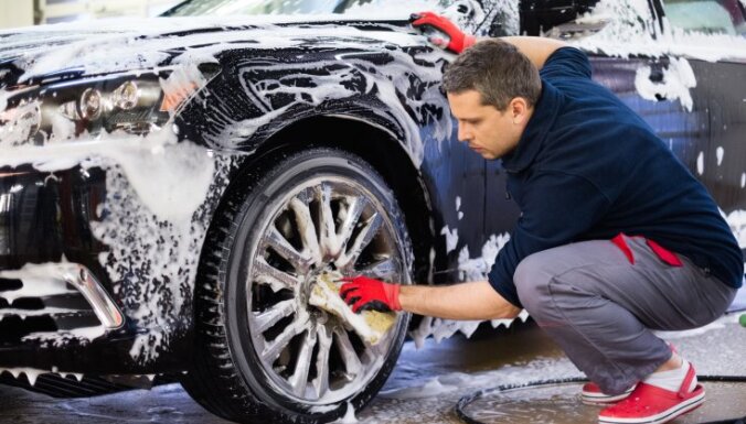 10 самых частых ошибок при чистке и мойке автомобиля