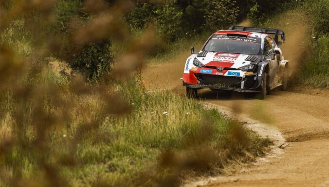 Rovanpere pārliecinoši uzvar Igaunijas WRC posmā