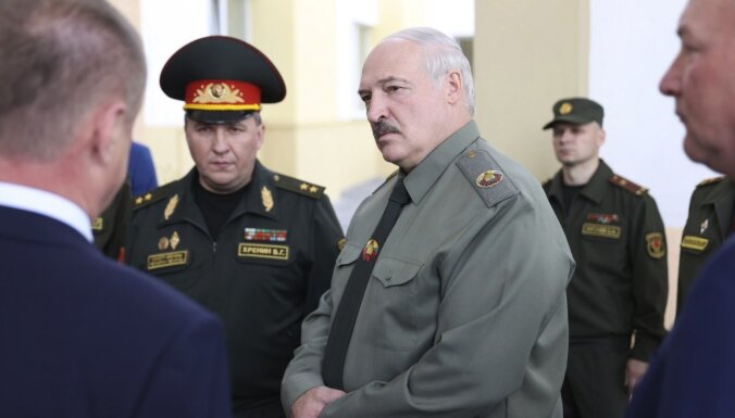 Лукашенко заявил о возможности размещения в Белоруссии войск России