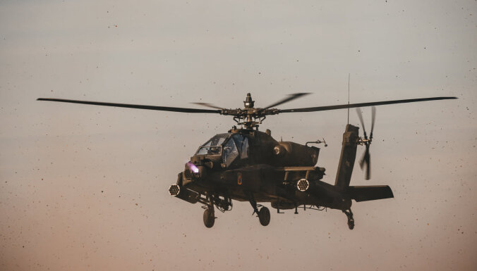 В среду боевые вертолеты совершат марш из Лиелварде к Рижскому заливу