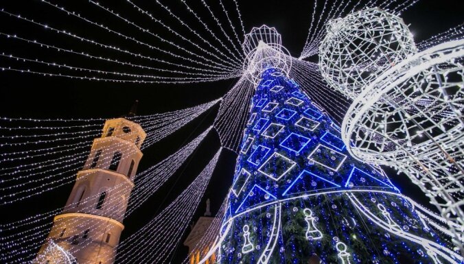 Ziemassvētki un gadumija Viļņā: svarīgākie datumi un vietas svētku sajūtas ķeršanai