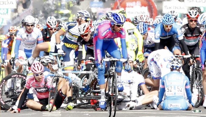 'Giro d'Italia' nepiekrīt samazināt posmu skaitu