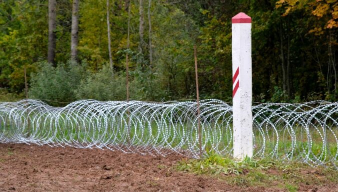 Pirmdien novērsts 28 cilvēku mēģinājums nelikumīgi šķērsot Latvijas-Baltkrievijas robežu