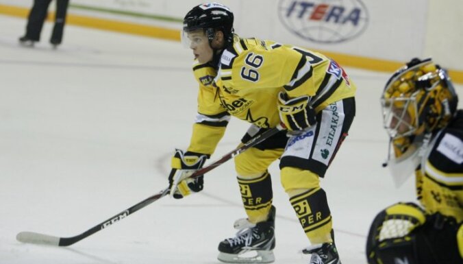 Екимов начал в Финляндии с гола, у Дарзиньша в КХЛ передача