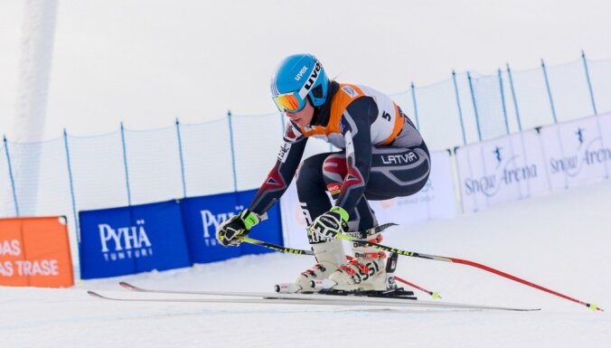 Latvijas kalnu slēpotājiem veiksmīgs starts Baltija kausa paralēlajā slalomā