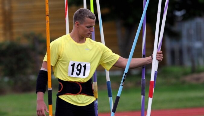 Šķēpmetējs Sirmais izcīna Latvijai pirmo medaļu 28. pasaules Universiādē