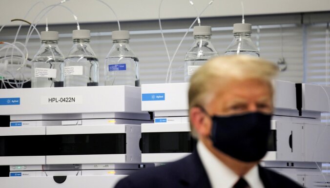 Covid-19: kāpēc 'AstraZeneca' vakcīnas izmēģinājumu apturēšana ir arī labas ziņas