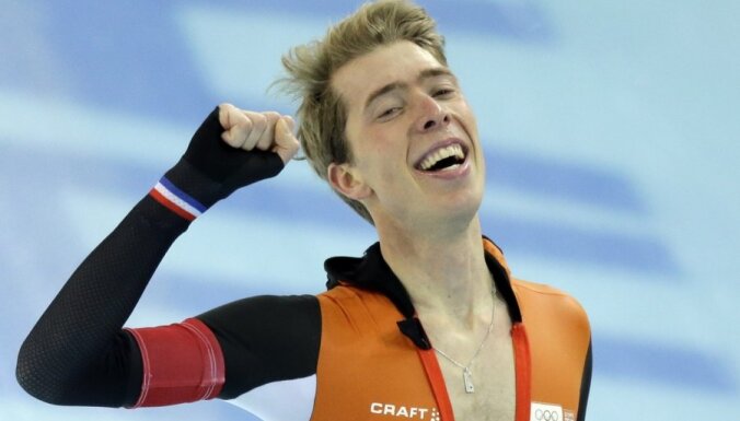 Nīderlandes dominance ātrslidošanā turpinās; Bergsma 10000 metros triumfē ar olimpisko rekordu