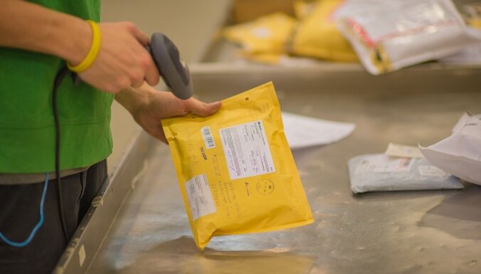В Эстонию с большим опозданием пришли 80 тысяч почтовых посылок из Латвии