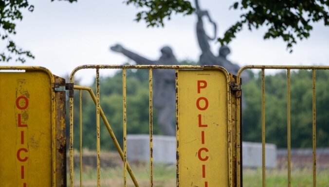 Правда ли, что ООН запретила сносить советский памятник в Риге?
