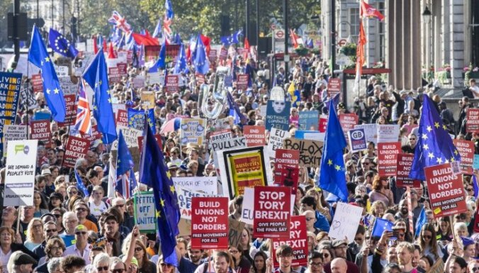 Лондон против нового референдума по Brexit, так как он "обострил бы разногласия в обществе"