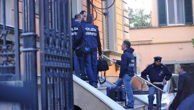 В семи посольствах в Риме нашли подозрительные посылки