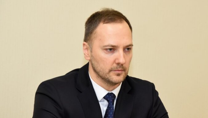 Глава МВД: после закрытия Деглавского моста регулировать движение должна дума