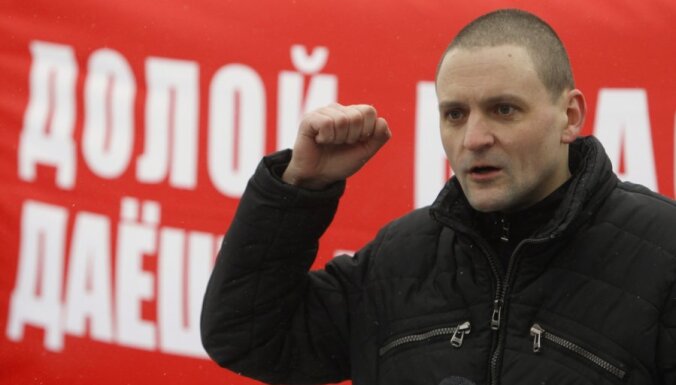 После ареста на 10 суток Удальцов объявил голодовку