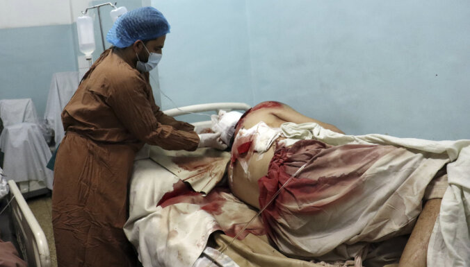 Число жертв теракта возле аэропорта в Кабуле превысило 100 человек