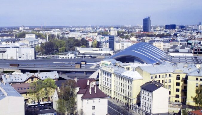 'Rail Baltica', korona vīruss un zelta ķieģeļi: kā 2021. gadā pirkt dzīvokli Rīgā?