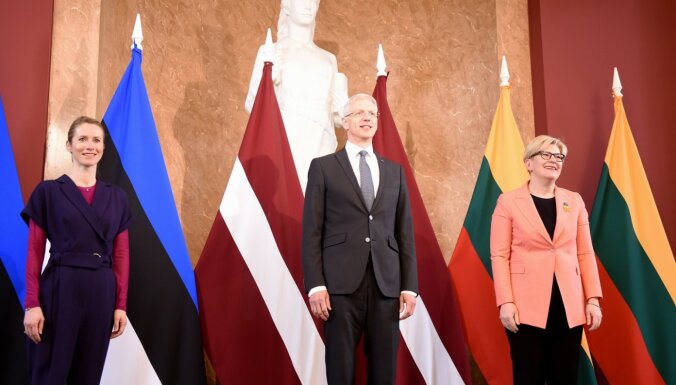 Премьер-министры стран Балтии призвали разместить в регионе дивизии НАТО в боевой готовности