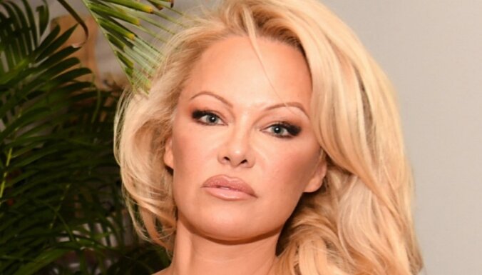 Pamela Andersone apprecējusies sesto reizi