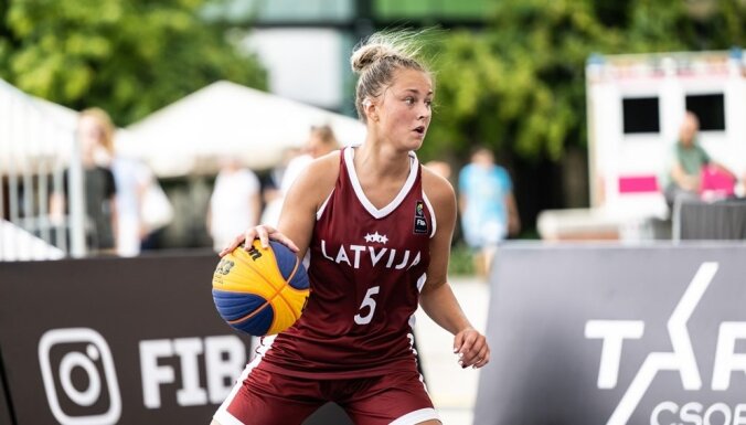 Latvijas U-18 3x3 basketbolistes piedzīvo zaudējumus Pasaules kausa pirmajās divās spēlēs