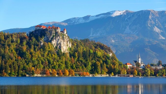Вымышленное королевство, Чертов мост и озеро с открытки: Пять самых красивых осенних направлений в Европе