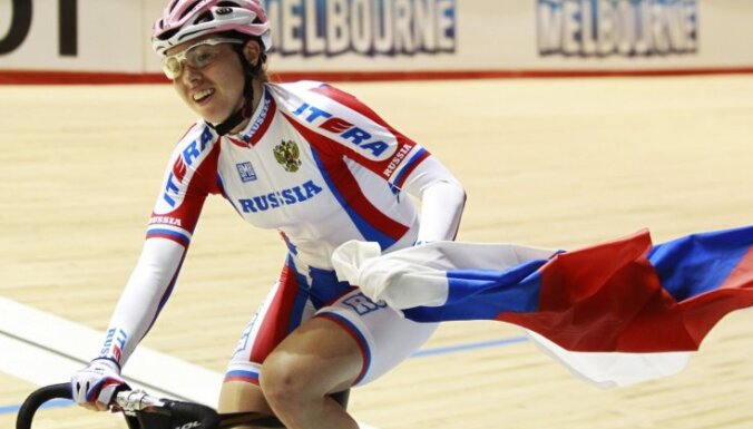 Bijusī pasaules čempione treka riteņbraukšanā pieķerta meldonija lietošanā