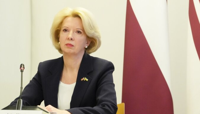 Mūrniece neredz pamatu uzņemties politisko atbildību par AM pārtikas iepirkumu