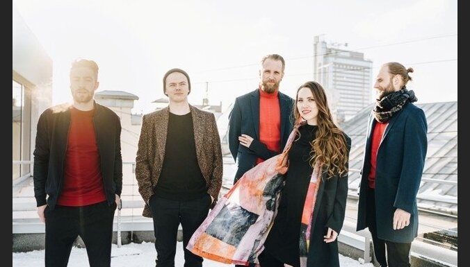 Noklausies! 'Astro'n'out', Kashuks un hiphopa mākslinieks Fiņķis apvienojas kopīgā skaņdarbā