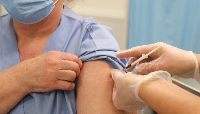 Вакцинация буксует: в пятницу прививки от Covid-19 получили всего 483 человека
