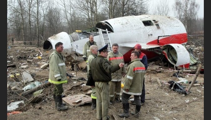 Atšifrēti avarējušās Polijas lidmašīnas 'melno kastu' ieraksti