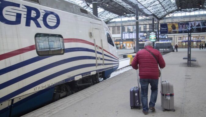 Somija pārtrauc pasažieru vilcienu satiksmi ar Krieviju
