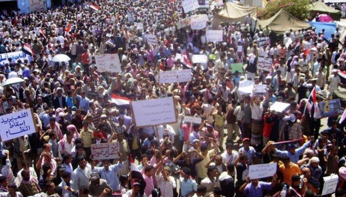 В странах Ближнего Востока не утихают протесты