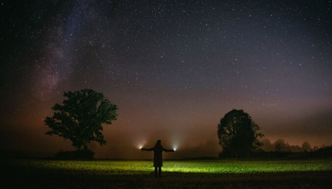 Ar fotokameru rokā un skatu debesīs – 'StarSpace' izsludina astrofotogrāfijas konkursu