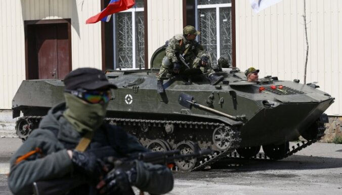 Ukrainas Aizsardzības ministrija atzīst, ka separātisti ieguvuši bruņumašīnas