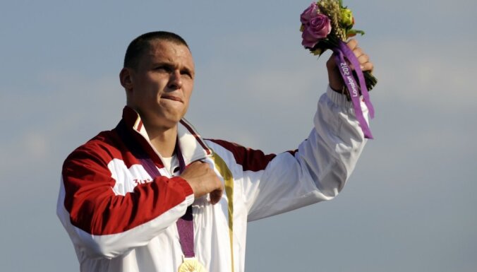 Divkārtējais olimpiskais čempions Štrombergs liek punktu izcilajai karjerai