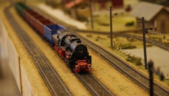 Чух-чух-чух-чух... Ту-ту! Сотни моделей поездов в музее LDz! (видео)