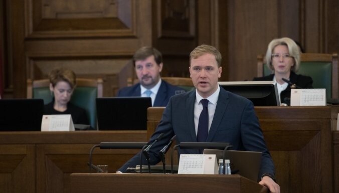 'Pašaizliedzība nepārliecina' – Valainim neizdodas pārliecināt Saeimu par saviem priekšlikumiem